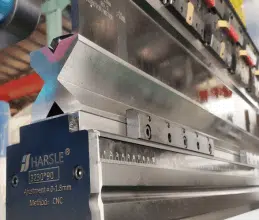 3 Press Brake Tooling Tips You Need to Learn Now 3 4-V Die
